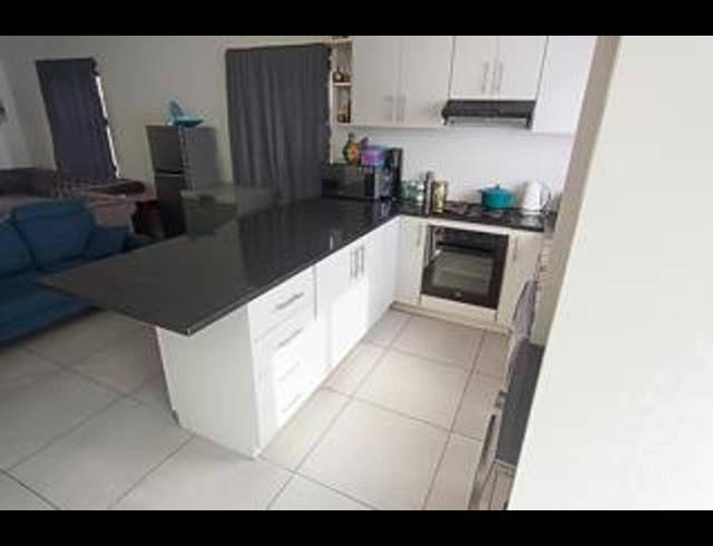 3 BEDROOM HOUSE FOR SALE IN PEERLESS PARK NORTH